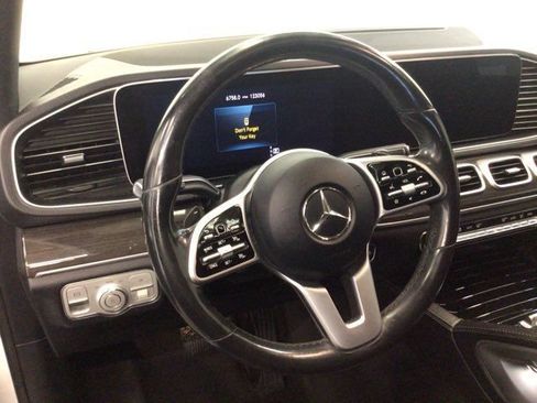 Used 2020 Mercedes-Benz GLE 350 4MATIC image 8