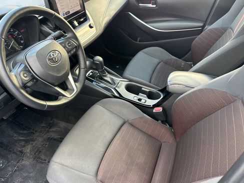 Used 2023 Toyota Corolla SE w/ SE Premium Package FWD image 11