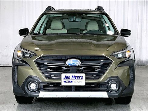 Used 2023 Subaru Outback Limited image 2