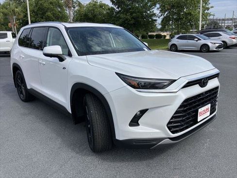 Certified 2025 Toyota Grand Highlander AWD Hybrid image 7