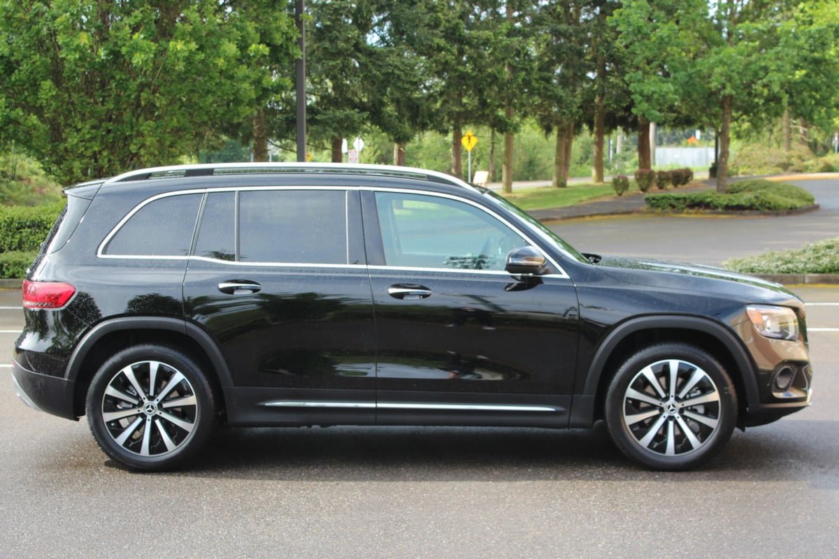 Used 2021 Mercedes-Benz GLB 250 4MATIC image 6