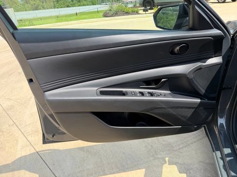 Certified 2026 Hyundai Elantra Sport FWD image 13