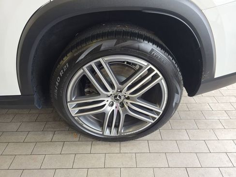 Certified 2024 Mercedes-Benz GLS 450 4MATIC image 36