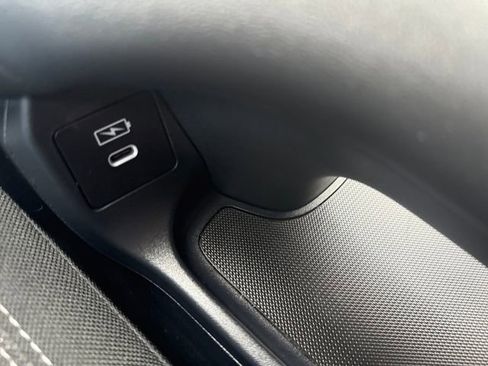 Used 2024 Honda HR-V LX image 28