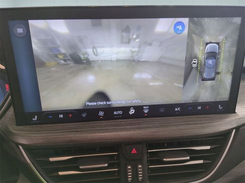 Used 2023 Ford Escape Platinum image 25