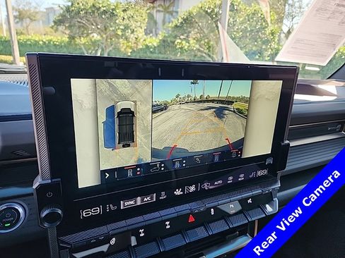 Used 2024 GMC Hummer EV 3X w/ Extreme Off-Road Package image 4