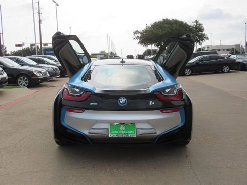Used 2014 BMW i8 image 16