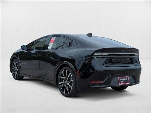 New 2025 Toyota Prius XSE Premium image 9