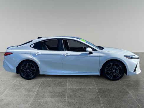 Used 2026 Toyota Camry XSE FWD image 6