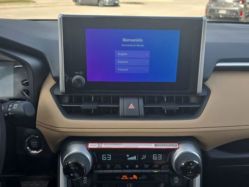 New 2025 Toyota RAV4 XLE image 19