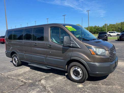 Used 2016 Ford Transit 350 XL RWD image 2