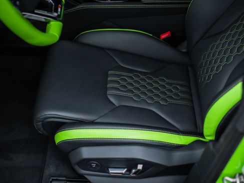 Used 2023 Lamborghini Urus S image 17
