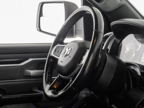 Used 2022 RAM 1500 Big Horn AWD/4WD image 11
