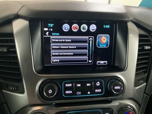 Used 2017 Chevrolet Tahoe Premier AWD/4WD image 38