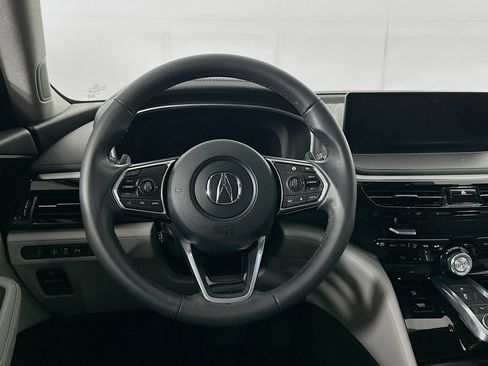 Used 2023 Acura MDX SH-AWD w/ Technology Package image 18