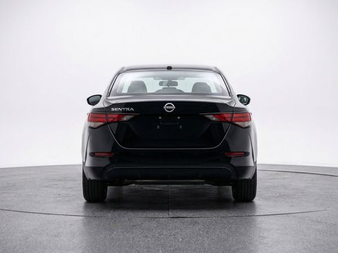 Used 2025 Nissan Sentra S image 7