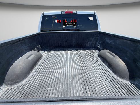 Used 2023 RAM 1500 Big Horn AWD/4WD image 12
