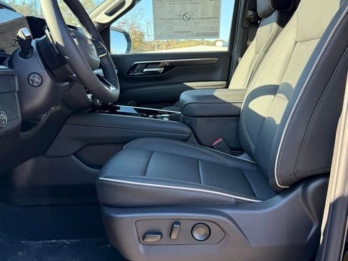 New 2026 Chevrolet Tahoe Premier image 17