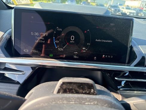 New 2024 GMC Sierra EV Denali image 13