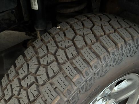 Used 2017 RAM 2500 SLT AWD/4WD image 11