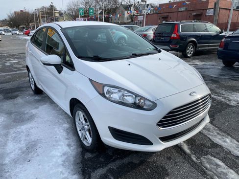 Used 2019 Ford Fiesta SE w/ Cold Weather Package image 7