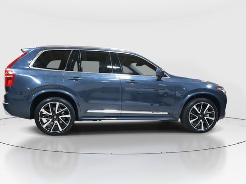 Used 2021 Volvo XC90 T8 Inscription Expression w/ Advanced Package image 4