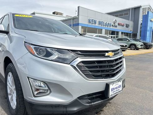 Used 2020 Chevrolet Equinox LT FWD image 4