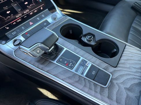 Used 2024 Audi A6 Premium Plus image 37