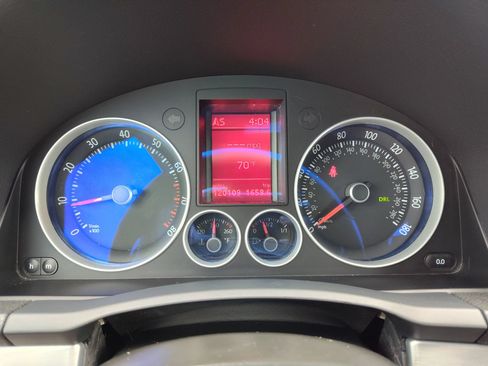 Used 2008 Volkswagen GTI 2-Door FWD image 13