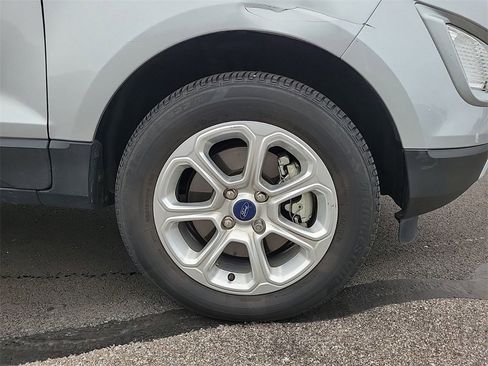 Used 2020 Ford EcoSport SE image 5