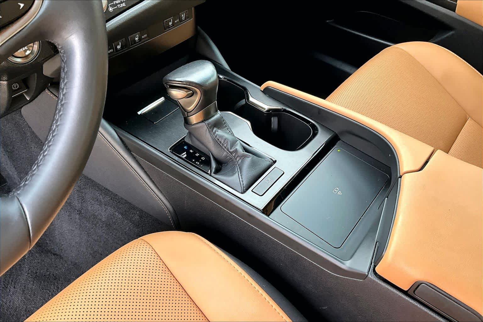 Certified 2023 Lexus ES 350 w/ Premium Package FWD image 17