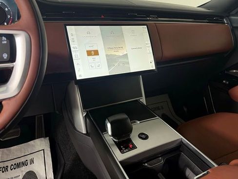 New 2025 Land Rover Range Rover SV image 35