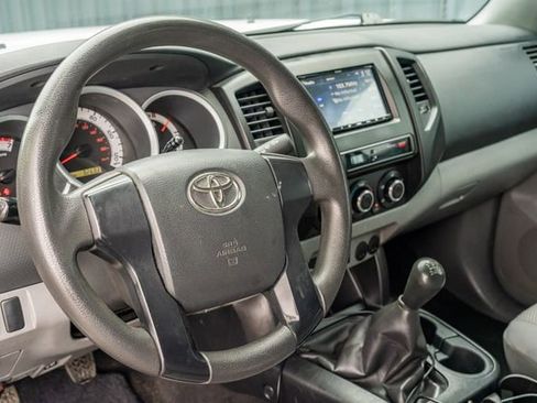 Used 2013 Toyota Tacoma 2WD Regular Cab image 24