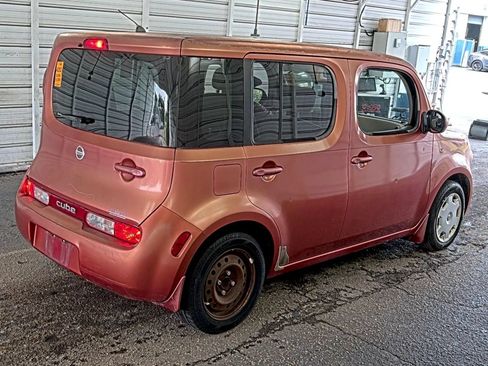 Used 2009 Nissan Cube 1.8 S w/ Interior Designer Pkg FWD image 4