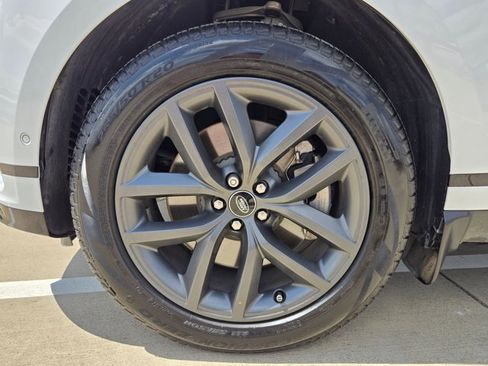 Used 2026 Land Rover Range Rover Velar Dynamic SE image 25