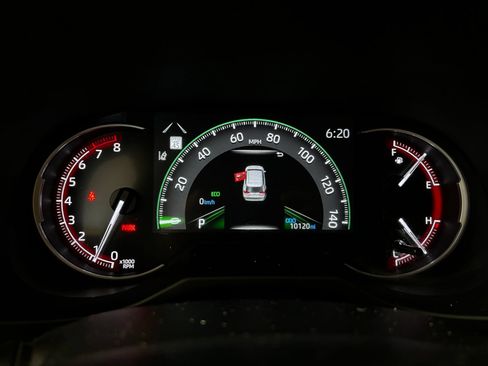 Used 2025 Toyota RAV4 LE FWD image 10