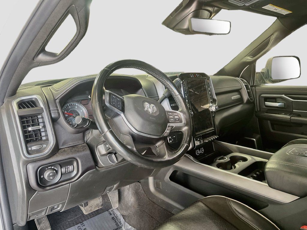 Used 2022 RAM 2500 Laramie w/ Night Edition AWD/4WD image 9