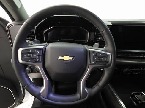 Used 2025 Chevrolet Silverado 1500 LTZ w/ Z71 Off-Road Package image 12