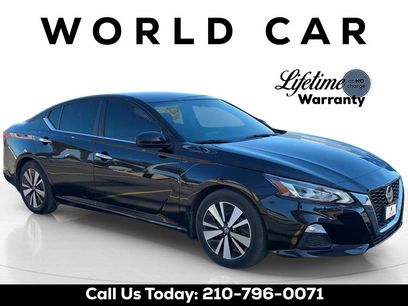 Used 2022 Nissan Altima 2.5 SV
