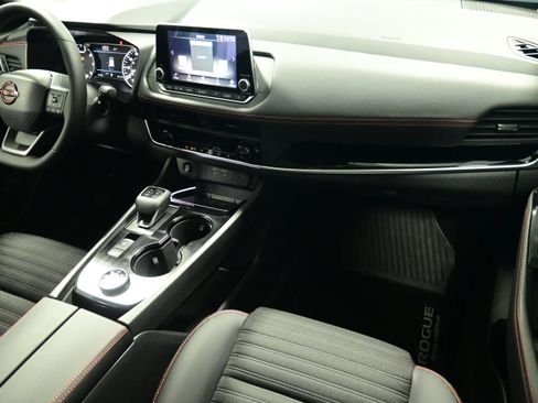 New 2026 Nissan Rogue Rock Creek image 21