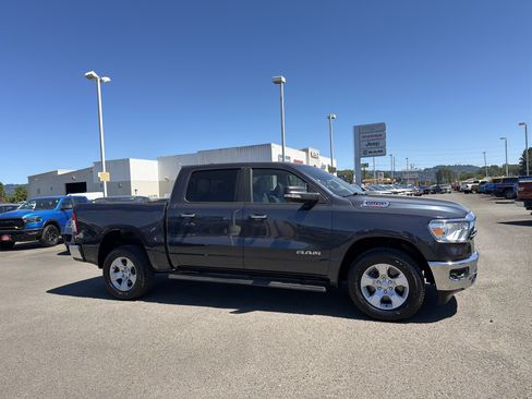 Used 2020 RAM 1500 Big Horn AWD/4WD image 7