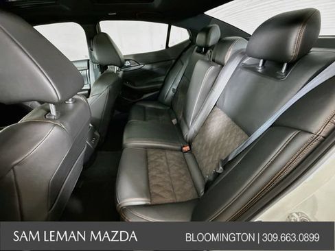 Used 2021 Nissan Maxima SR w/ Sport Mat Group FWD image 25