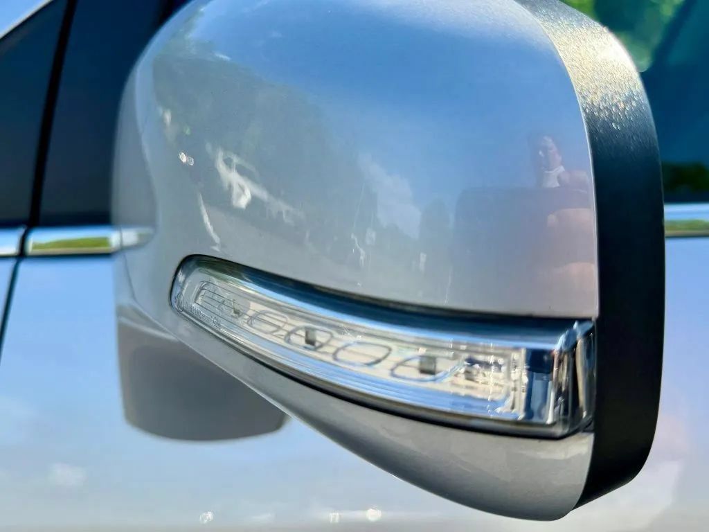 Used 2019 Buick Encore Sport Touring AWD/4WD image 26