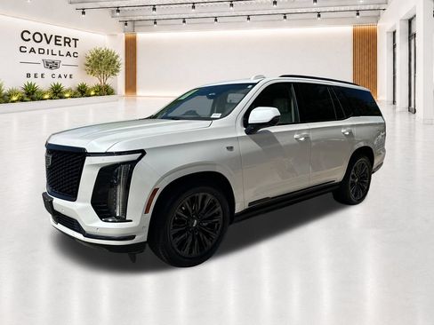 Certified 2025 Cadillac Escalade Sport Platinum w/ LPO, ONYX Package RWD image 4