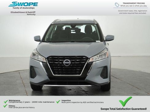 Certified 2024 Nissan Kicks SV FWD image 9