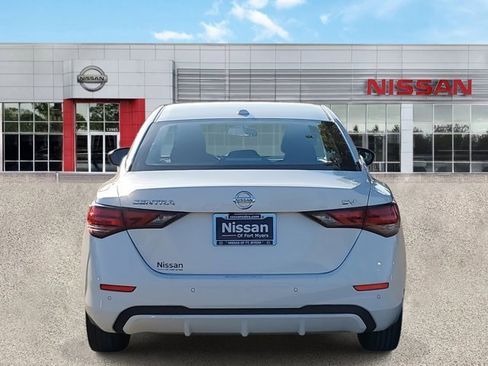 Certified 2022 Nissan Sentra SV w/ Trunk Package image 5