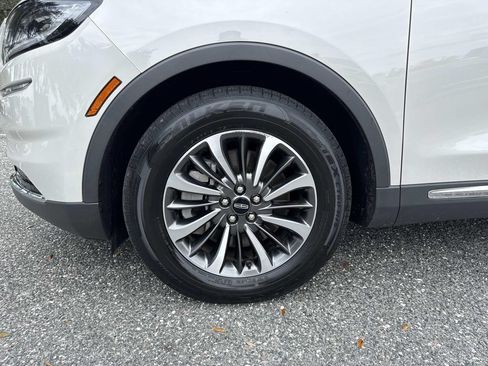 Certified 2023 Lincoln Nautilus Reserve AWD/4WD image 10
