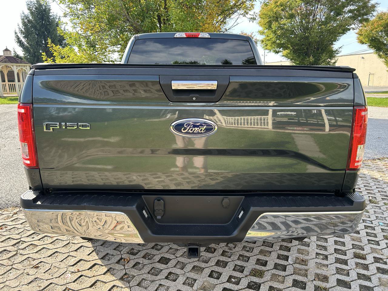 Used 2015 Ford F150 XLT w/ Equipment Group 301A Mid AWD/4WD image 6