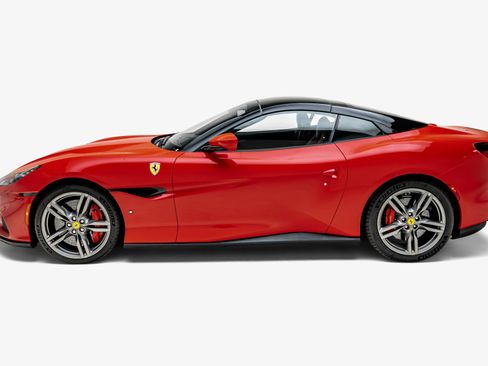 Used 2023 Ferrari Portofino M RWD image 9