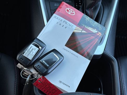 Used 2022 Toyota RAV4 XSE w/ Weather Package image 11
